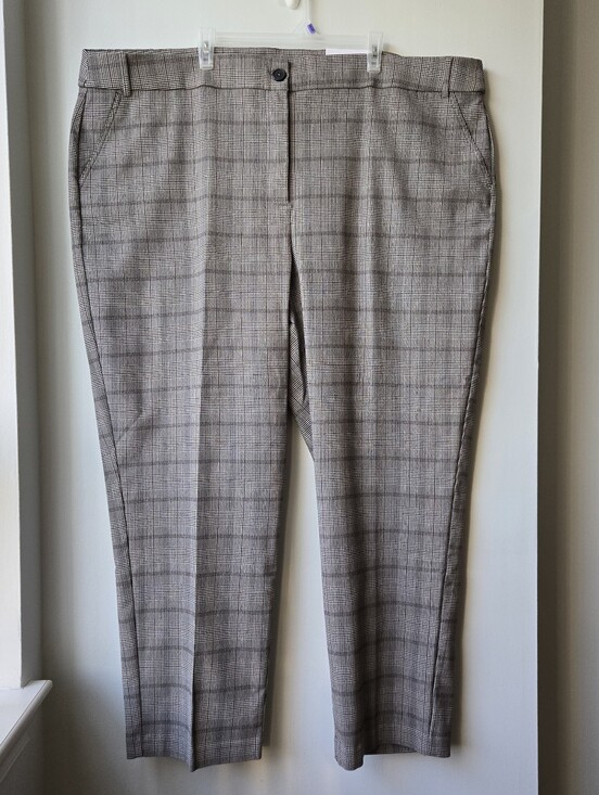 Penningtons Pants - Women 30P/3X Plaid Dress Pants in Gray White, Brown Comfort Stretch Zip Profesh